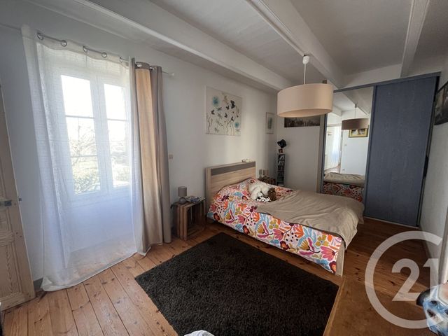 Maison &agrave; vendre - 7 pi&egrave;ces - 201,83 m2 - St Sauveur D Aunis - 17 - POITOU-CHARENTES