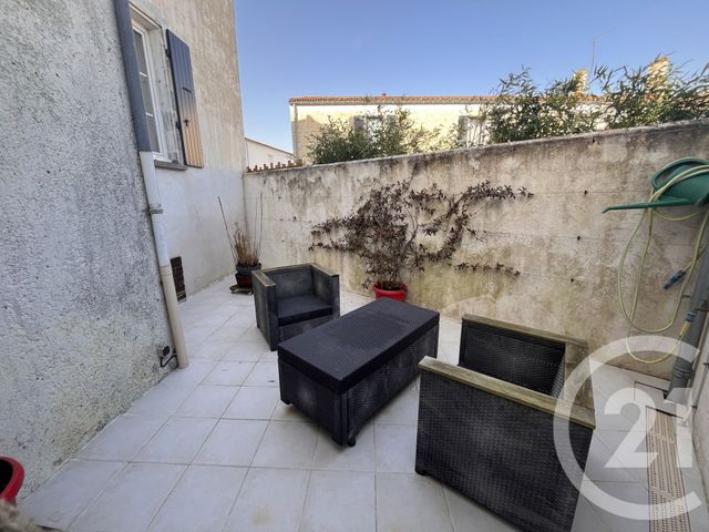 Maison &agrave; vendre - 7 pi&egrave;ces - 201,83 m2 - St Sauveur D Aunis - 17 - POITOU-CHARENTES