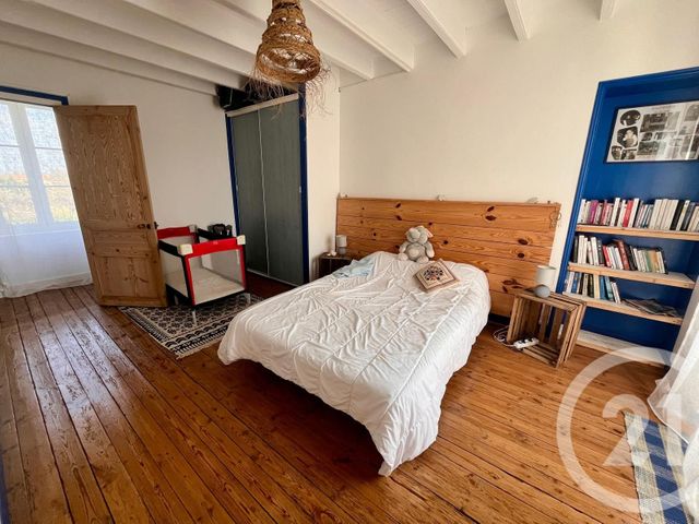 Maison &agrave; vendre - 7 pi&egrave;ces - 201,83 m2 - St Sauveur D Aunis - 17 - POITOU-CHARENTES