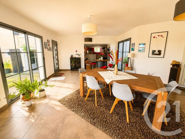 Maison &agrave; vendre - 7 pi&egrave;ces - 201,83 m2 - St Sauveur D Aunis - 17 - POITOU-CHARENTES