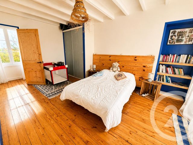 Maison &agrave; vendre - 7 pi&egrave;ces - 201,83 m2 - St Sauveur D Aunis - 17 - POITOU-CHARENTES