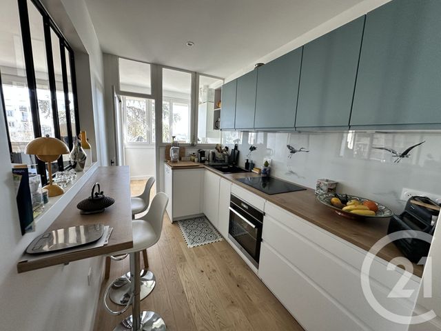 Appartement F4 à vendre - 4 pièces - 85 m2 - La Rochelle - 17 - POITOU-CHARENTES