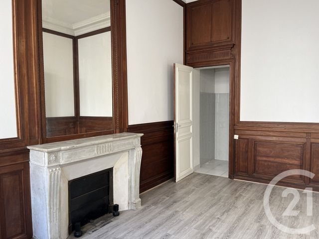 Appartement F5 à vendre - 4 pièces - 71,48 m2 - La Rochelle - 17 - POITOU-CHARENTES