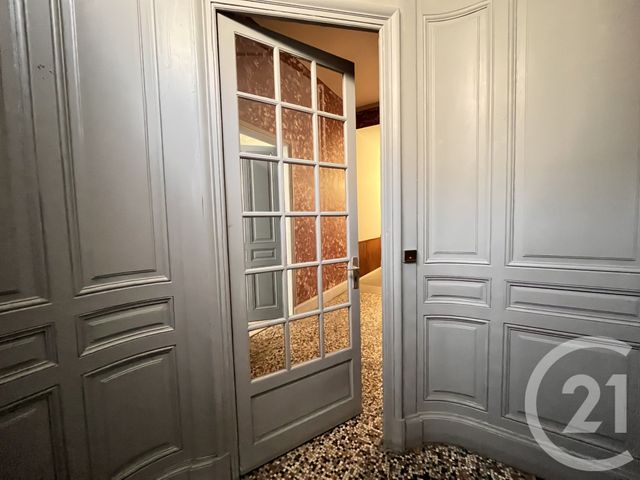 Appartement F5 à vendre - 4 pièces - 71,48 m2 - La Rochelle - 17 - POITOU-CHARENTES