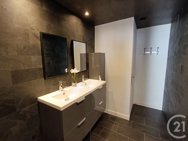 Maison à vendre - 6 pièces - 84 m2 - La Rochelle - 17 - POITOU-CHARENTES