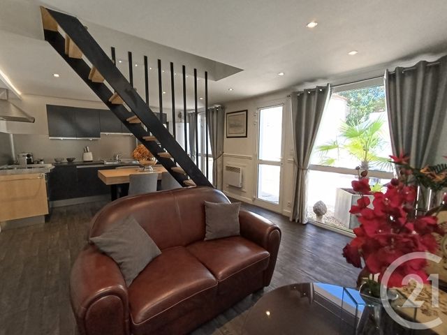 Maison à vendre - 6 pièces - 84 m2 - La Rochelle - 17 - POITOU-CHARENTES