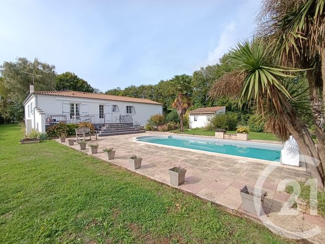 Maison à vendre CROIX CHAPEAU