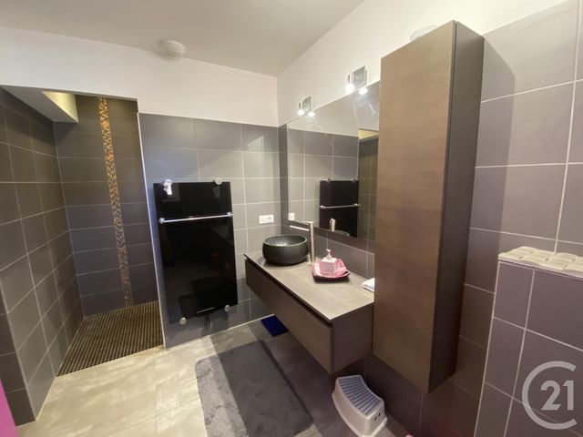 Maison &agrave; vendre - 7 pi&egrave;ces - 173,17 m2 - Perigny - 17 - POITOU-CHARENTES