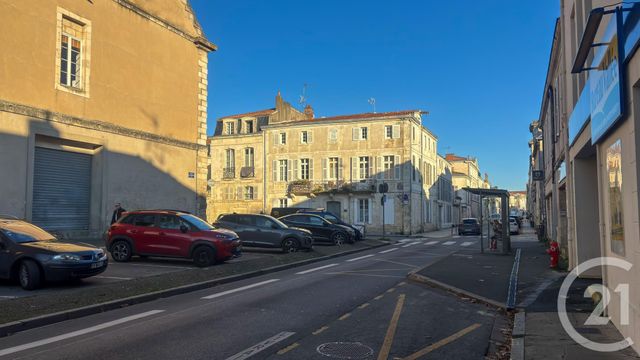 Appartement Studio &agrave; louer - 1 pi&egrave;ce - 27,87 m2 - La Rochelle - 17 - POITOU-CHARENTES