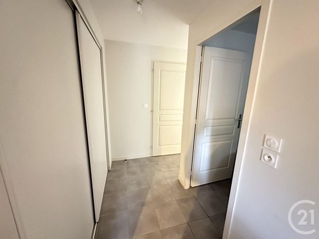 Appartement à louer - 2 pièces - 39,66 m2 - La Rochelle - 17 - POITOU-CHARENTES