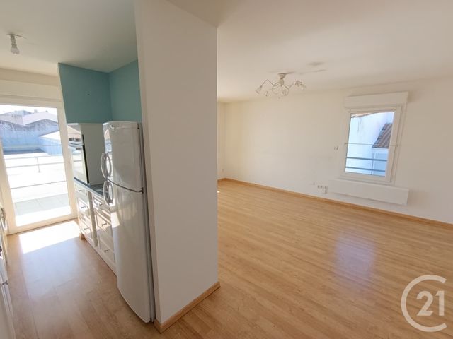 Appartement T3 &agrave; vendre - 3 pi&egrave;ces - 60 m2 - La Rochelle - 17 - POITOU-CHARENTES