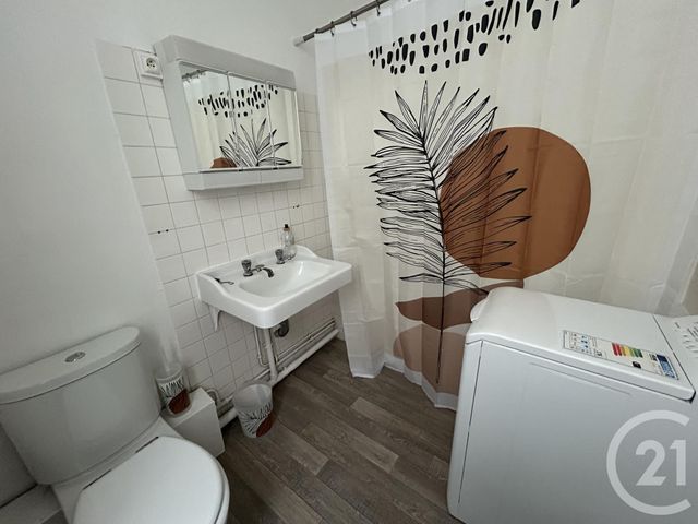 Appartement Studio &agrave; louer - 1 pi&egrave;ce - 29,18 m2 - La Rochelle - 17 - POITOU-CHARENTES