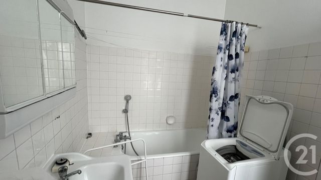 Appartement Studio à louer - 1 pièce - 29,18 m2 - La Rochelle - 17 - POITOU-CHARENTES