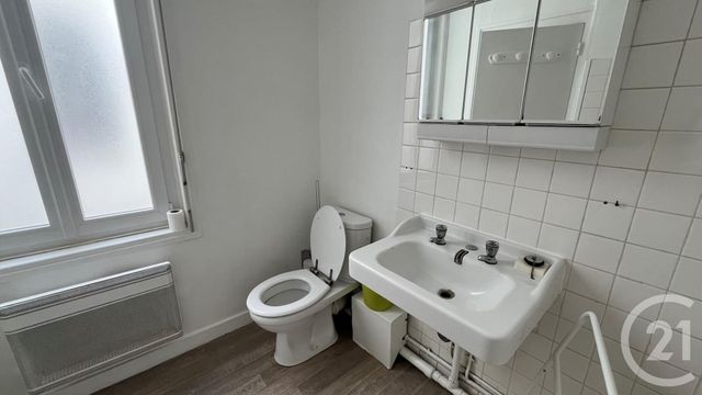 Appartement Studio à louer - 1 pièce - 29,18 m2 - La Rochelle - 17 - POITOU-CHARENTES