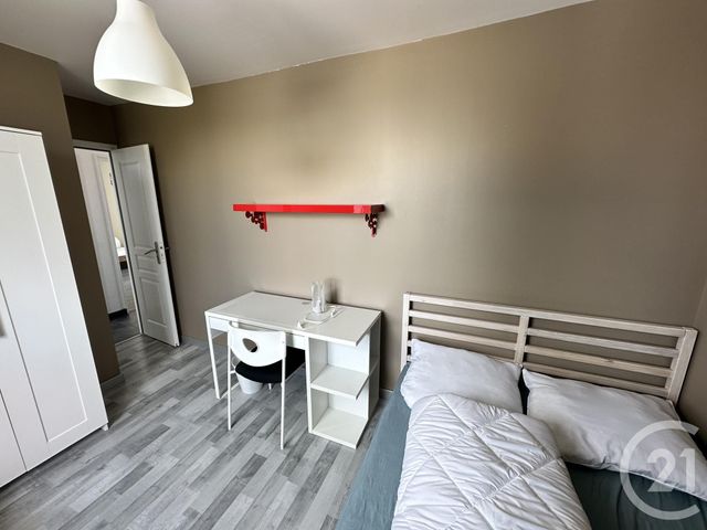 Chambre &agrave; louer - 1 pi&egrave;ce - 9 m2 - La Rochelle - 17 - POITOU-CHARENTES