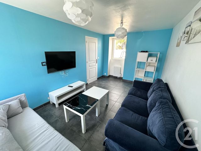 Chambre &agrave; louer - 1 pi&egrave;ce - 9 m2 - La Rochelle - 17 - POITOU-CHARENTES