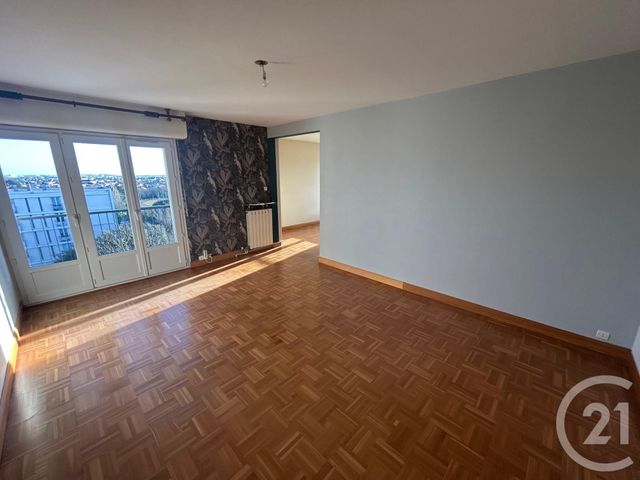 Appartement F5 &agrave; louer - 5 pi&egrave;ces - 95,16 m2 - La Rochelle - 17 - POITOU-CHARENTES