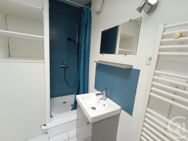 Appartement T3 &agrave; vendre - 3 pi&egrave;ces - 48,20 m2 - La Rochelle - 17 - POITOU-CHARENTES