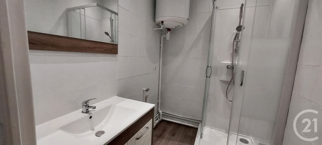 Appartement &agrave; louer - 4 pi&egrave;ces - 63,56 m2 - La Rochelle - 17 - POITOU-CHARENTES