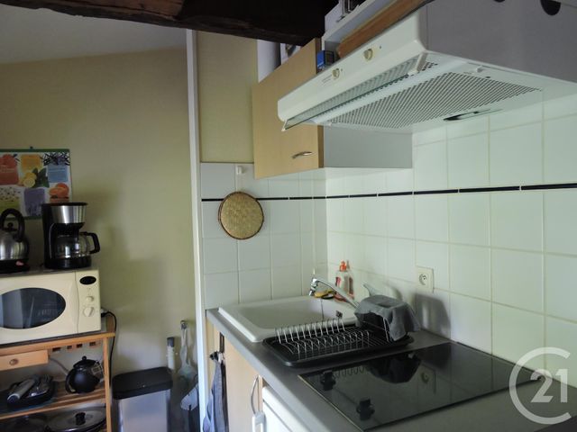 Appartement Studio &agrave; louer - 1 pi&egrave;ce - 21,85 m2 - La Rochelle - 17 - POITOU-CHARENTES
