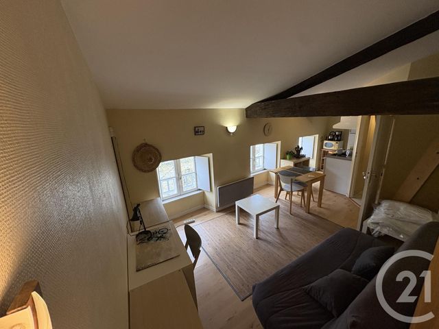 Appartement Studio &agrave; louer - 1 pi&egrave;ce - 21,85 m2 - La Rochelle - 17 - POITOU-CHARENTES