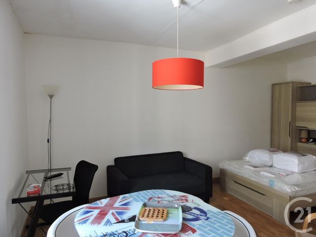 Appartement F1 &agrave; louer - 1 pi&egrave;ce - 25,70 m2 - La Rochelle - 17 - POITOU-CHARENTES