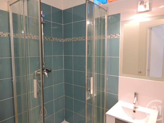 Appartement F1 &agrave; louer - 1 pi&egrave;ce - 25,70 m2 - La Rochelle - 17 - POITOU-CHARENTES