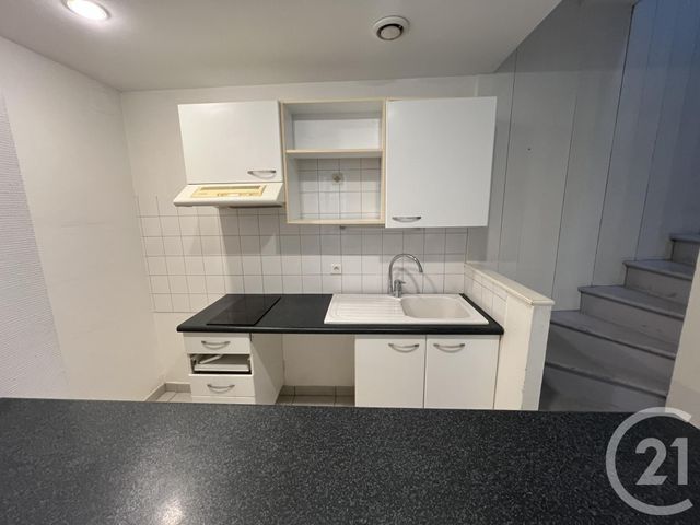 Appartement &agrave; louer - 2 pi&egrave;ces - 37,07 m2 - La Rochelle - 17 - POITOU-CHARENTES