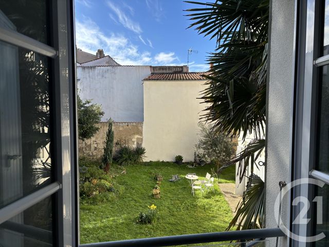 Appartement Studio &agrave; louer - 1 pi&egrave;ce - 17,80 m2 - La Rochelle - 17 - POITOU-CHARENTES