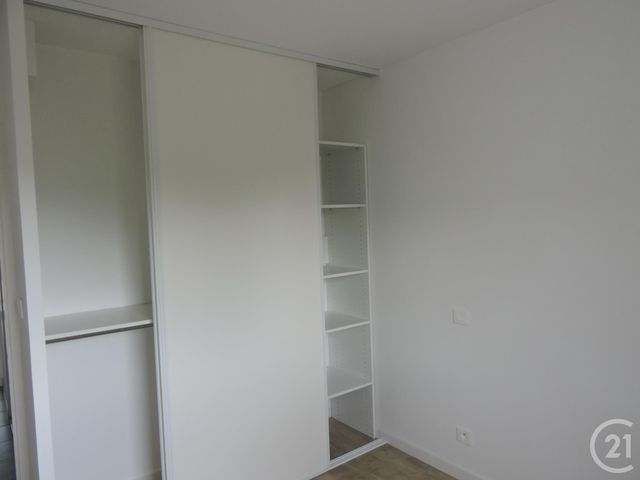 Appartement T3 &agrave; vendre - 3 pi&egrave;ces - 63,80 m2 - La Rochelle - 17 - POITOU-CHARENTES