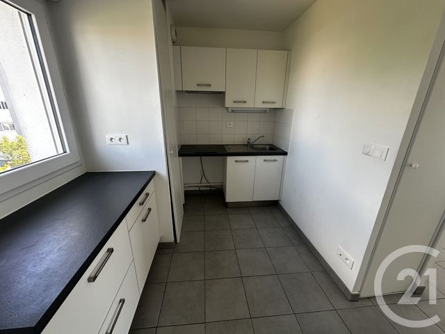Appartement T3 &agrave; vendre - 3 pi&egrave;ces - 63,80 m2 - La Rochelle - 17 - POITOU-CHARENTES
