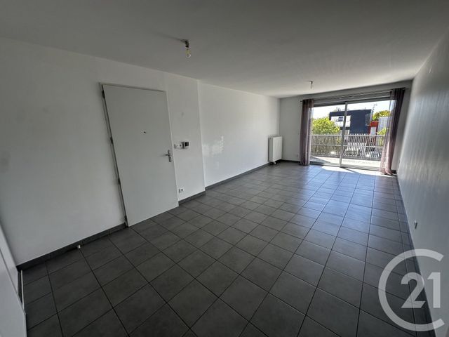 Appartement T3 &agrave; vendre - 3 pi&egrave;ces - 63,80 m2 - La Rochelle - 17 - POITOU-CHARENTES