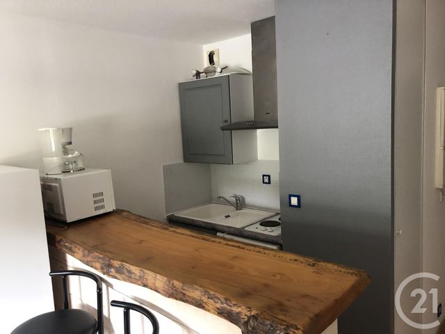 Appartement Studio &agrave; louer - 1 pi&egrave;ce - 22 m2 - La Rochelle - 17 - POITOU-CHARENTES