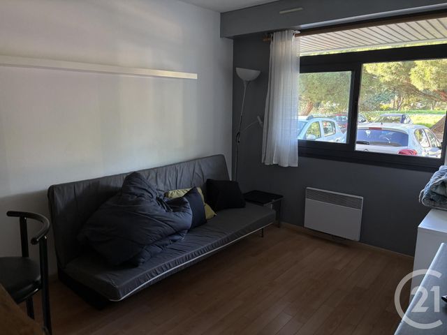 Appartement Studio &agrave; louer - 1 pi&egrave;ce - 22 m2 - La Rochelle - 17 - POITOU-CHARENTES