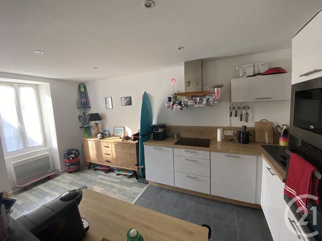 Maison &agrave; vendre - 3 pi&egrave;ces - 90 m2 - Salles Sur Mer - 17 - POITOU-CHARENTES