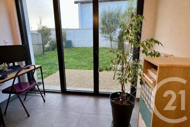 Appartement &agrave; vendre - 2 pi&egrave;ces - 47,38 m2 - La Rochelle - 17 - POITOU-CHARENTES