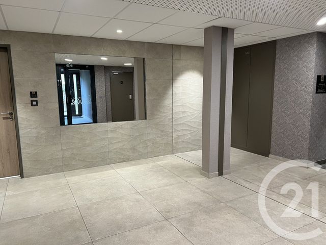 Appartement &agrave; vendre - 2 pi&egrave;ces - 47,38 m2 - La Rochelle - 17 - POITOU-CHARENTES