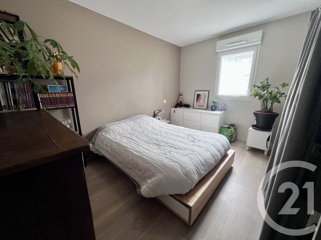 Appartement &agrave; vendre - 2 pi&egrave;ces - 42,40 m2 - La Rochelle - 17 - POITOU-CHARENTES