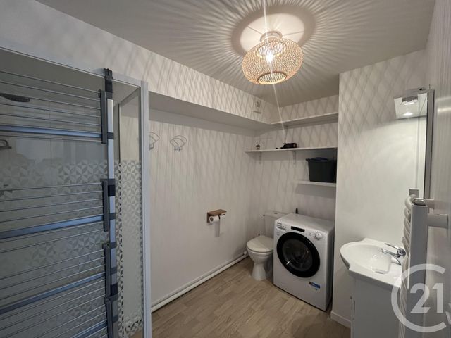 Appartement F1 &agrave; louer - 1 pi&egrave;ce - 19,60 m2 - La Rochelle - 17 - POITOU-CHARENTES