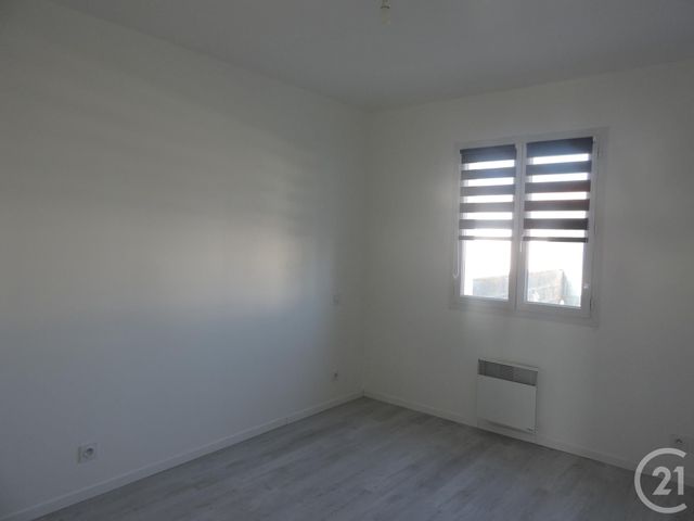 Maison &agrave; louer - 4 pi&egrave;ces - 85 m2 - Charron - 17 - POITOU-CHARENTES