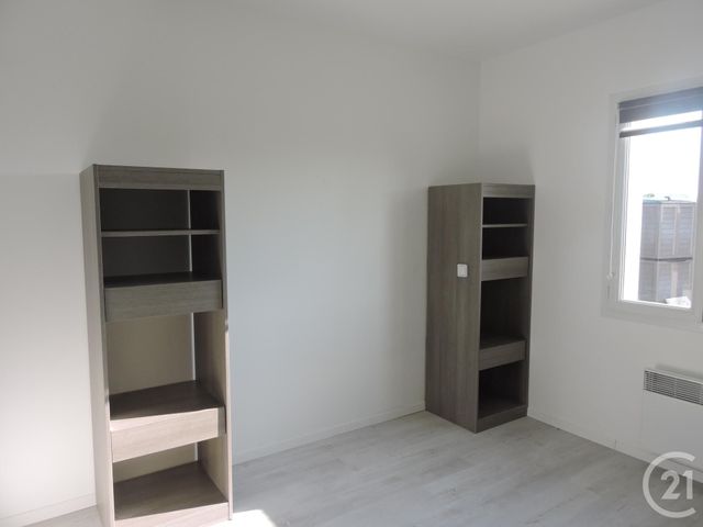 Maison &agrave; louer - 4 pi&egrave;ces - 85 m2 - Charron - 17 - POITOU-CHARENTES