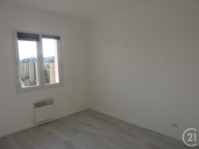 Maison &agrave; louer - 4 pi&egrave;ces - 85 m2 - Charron - 17 - POITOU-CHARENTES