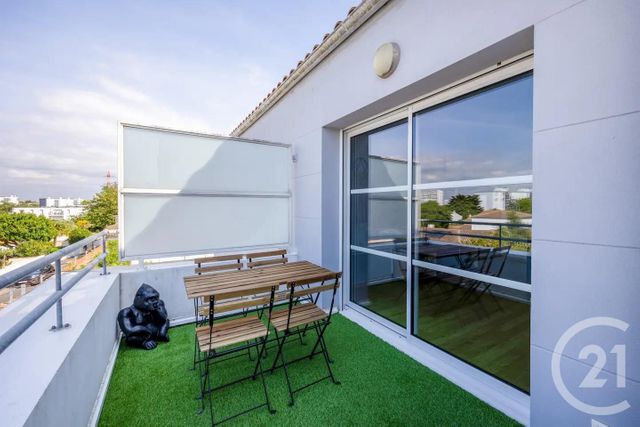 Appartement F3 &agrave; louer - 3 pi&egrave;ces - 62,80 m2 - La Rochelle - 17 - POITOU-CHARENTES