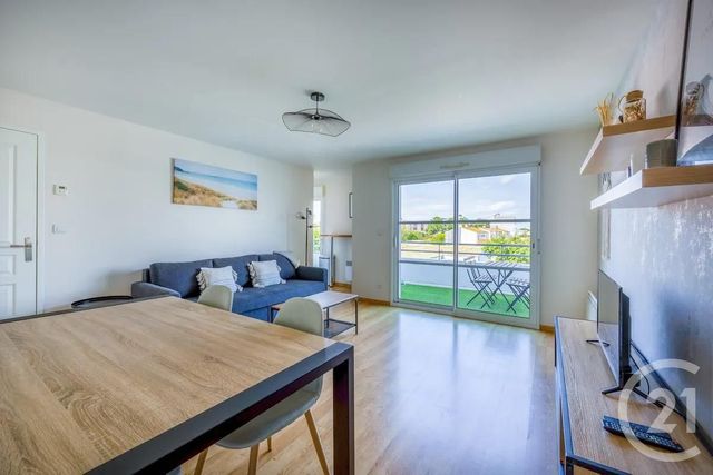 Appartement F3 &agrave; louer - 3 pi&egrave;ces - 62,80 m2 - La Rochelle - 17 - POITOU-CHARENTES