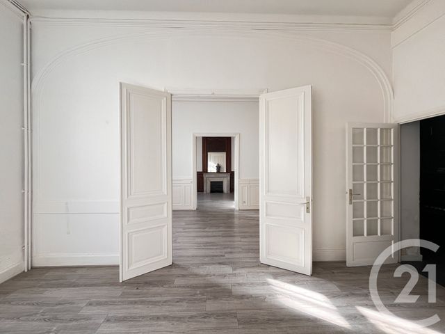 Divers &agrave; vendre - 71,48 m2 - La Rochelle - 17 - POITOU-CHARENTES