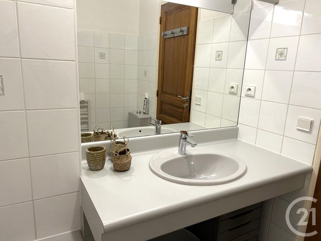 Appartement Studio &agrave; louer - 1 pi&egrave;ce - 31 m2 - La Rochelle - 17 - POITOU-CHARENTES