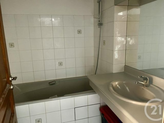 Appartement Studio &agrave; louer - 1 pi&egrave;ce - 31 m2 - La Rochelle - 17 - POITOU-CHARENTES