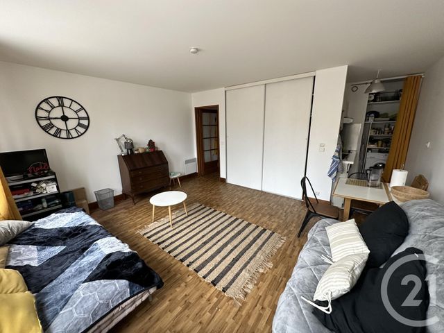 Appartement Studio &agrave; louer - 1 pi&egrave;ce - 31 m2 - La Rochelle - 17 - POITOU-CHARENTES