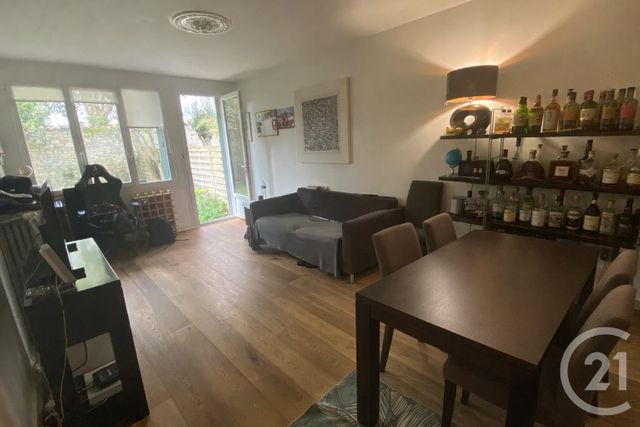 Appartement &agrave; vendre - 2 pi&egrave;ces - 35,60 m2 - La Rochelle - 17 - POITOU-CHARENTES