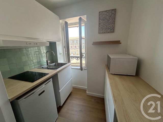Appartement T1 &agrave; louer - 1 pi&egrave;ce - 24,05 m2 - La Rochelle - 17 - POITOU-CHARENTES